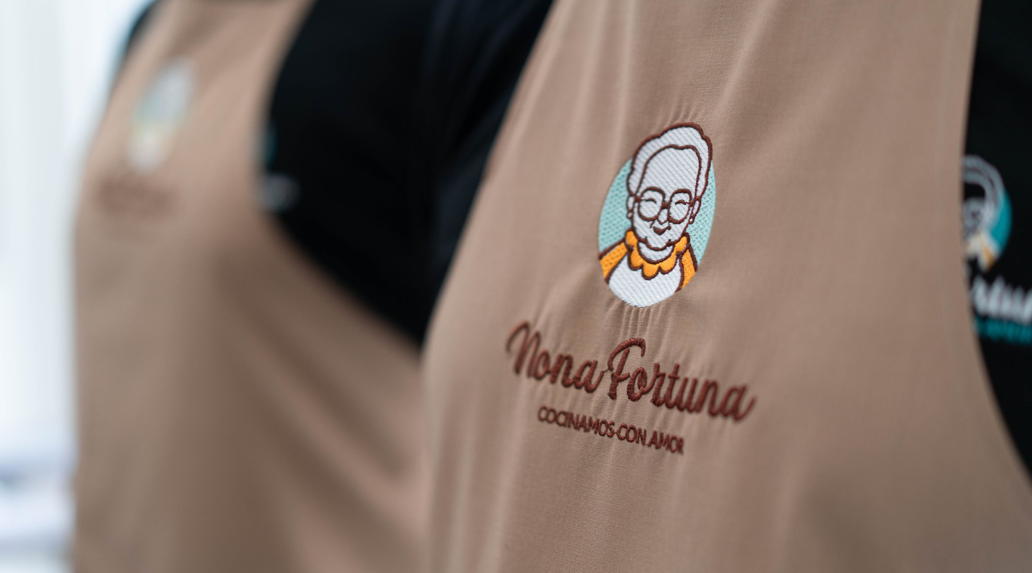 Nona Fortuna indumentaria